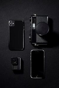 black and white iphone case